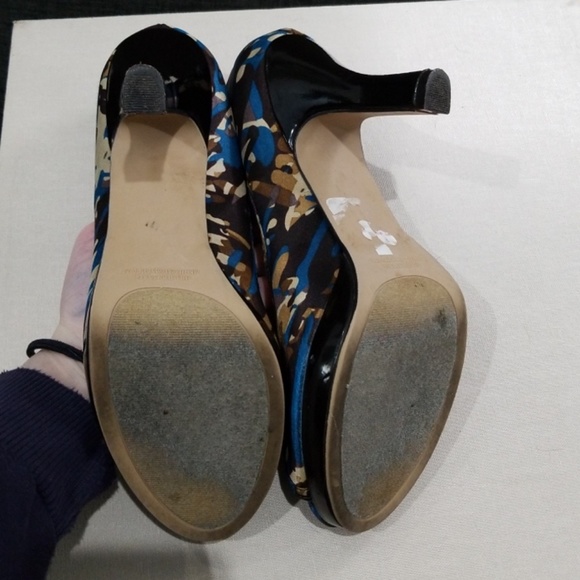 DONATED. Satin peep toe Madden Girl heels - Picture 8 of 8